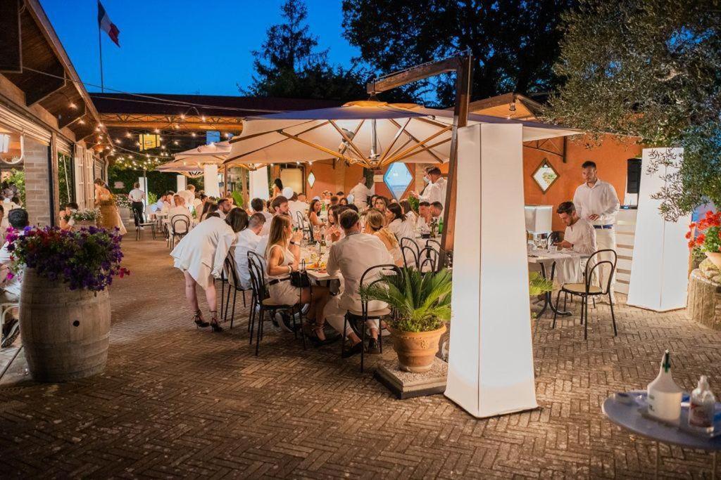 B&B Oasi Villaggio Marsciano Exterior foto